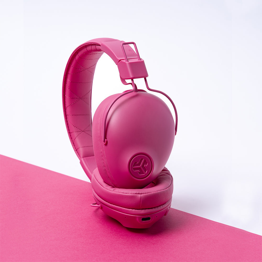 Studio Pro Wireless Over-Ear Headphones Pink | 39969512259656