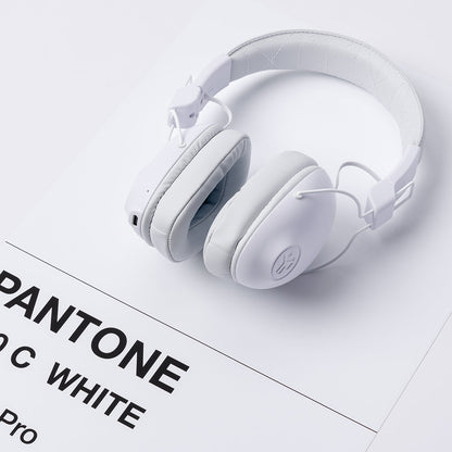 Studio Pro Wireless Over-Ear Headphones White | 39975753252936